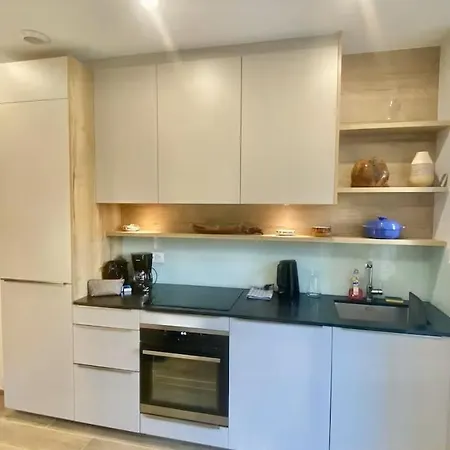 Apartment Superbe A *